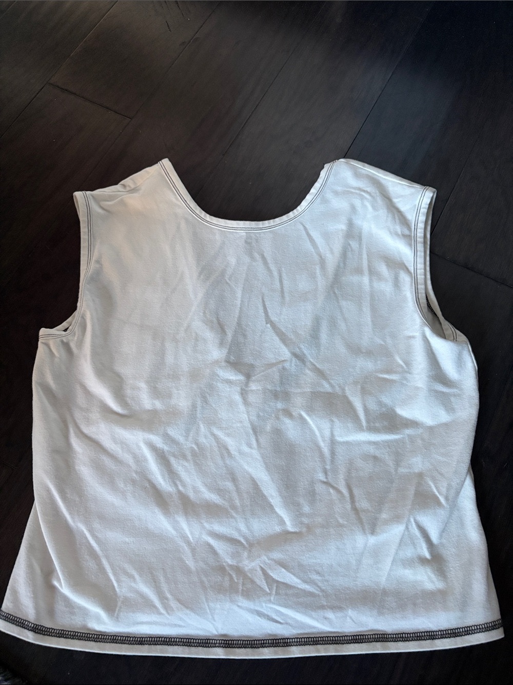 Elodie White Sleeveless Tank Top with Contrast Hem